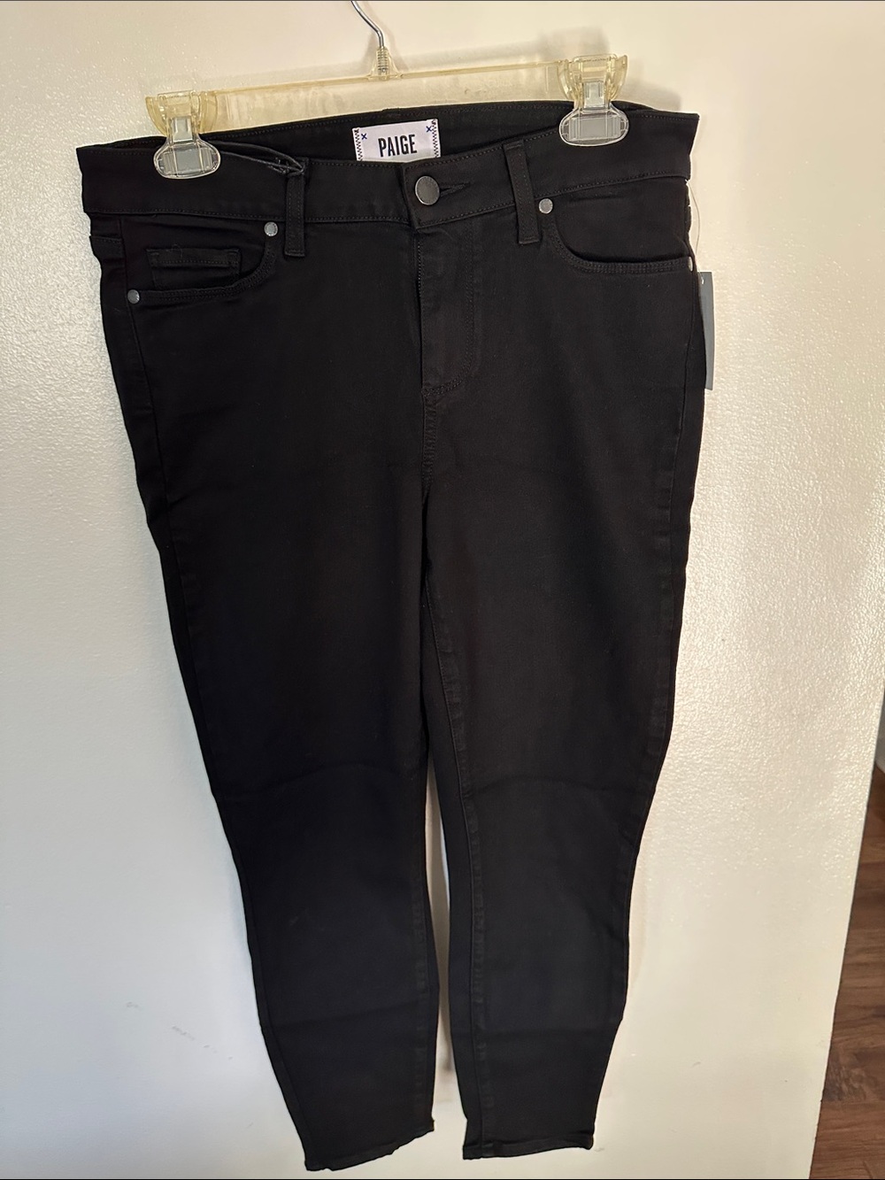 NWT PAIGE Women's Black Mid-Rise Skinny Crop Jeans